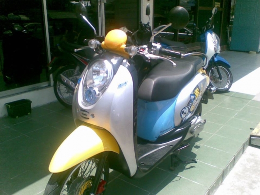 ขายกันราคาถูก Honda Scoopy &ndash; i รถปี 2555 รถสวยๆ