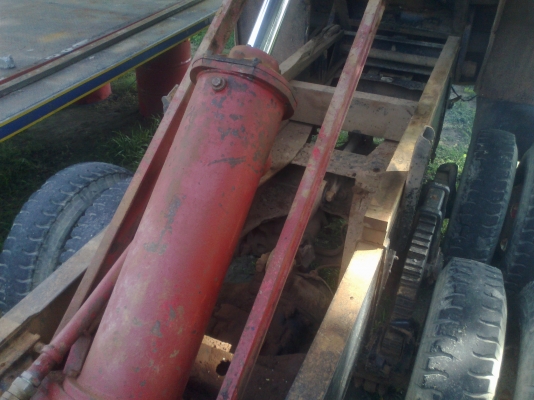 HINO FM186 ดั้มพ์ ( เจ้าอินทรีย์ ) เสื้อเพลา ZM 10 นอต