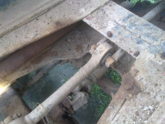 HINO FM186 ดั้มพ์ ( เจ้าอินทรีย์ ) เสื้อเพลา ZM 10 นอต