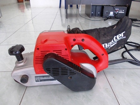 เครื่องขัดกระดาษทรายMaktec MT940 สภาพใหม่ ราคาถูก