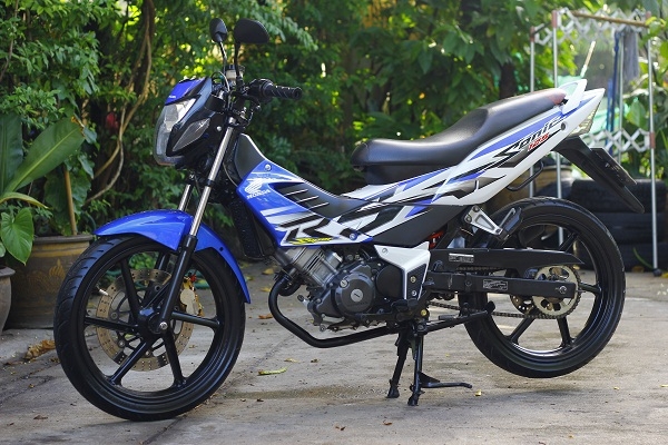 ขาย โซนิคตัวใหม่ ปี 49  แต่ง สวยๆ