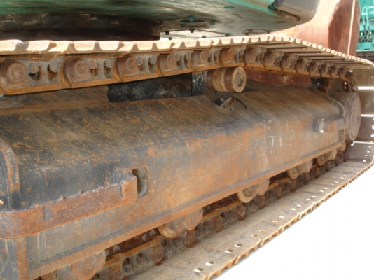 จากญี่ปุ่นถึงไทยแล้วครับ KOBELCO SK135SR-1E SN: YY02-03006 ปี 2002 สภาพสวยมาก ขายถูกนะครับ