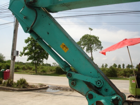 จากญี่ปุ่นถึงไทยแล้วครับ KOBELCO SK135SR-1E SN: YY02-03006 ปี 2002 สภาพสวยมาก ขายถูกนะครับ