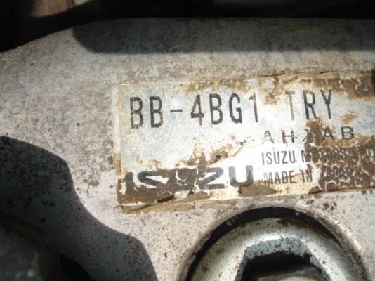 จากญี่ปุ่นถึงไทยแล้วครับ KOBELCO SK135SR-1E SN: YY02-03006 ปี 2002 สภาพสวยมาก ขายถูกนะครับ