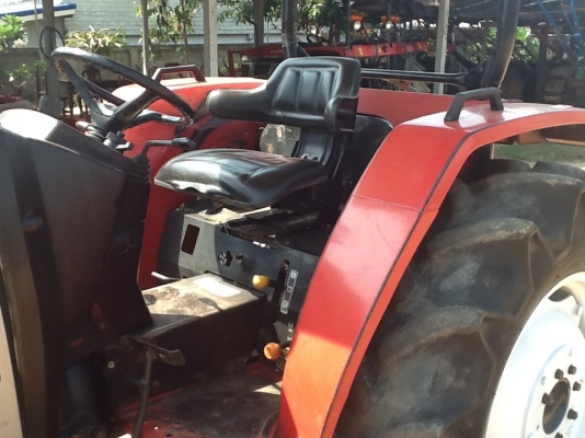 ยันร์ม่า EF 453 T 4 WD 2 เพลา ตัวเแล่า ทำงาน 1092 ชั่วโมงพร้อมใช้ครับ