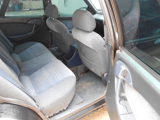 ยอมขาดทุน ขายรถเก๋งแดวู ปี1994 เกียร์ธรรมดา ติดแก๊ส LPG สภาพตามรูป ยอมขาดทุน ขายรถเก๋งแดวู ปี1994 เกียร์ธรรมดา ติดแก๊ส LPG สภาพตามรูป