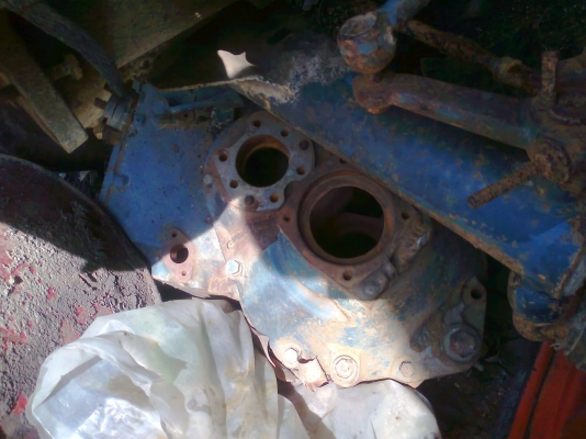 ขายด่วน..รถไถ KUBOTA L2000 ทั้งคัน ขายตามสภาพ เครื่องดี คัสซีดี เกียร์ต้องซ่อม.