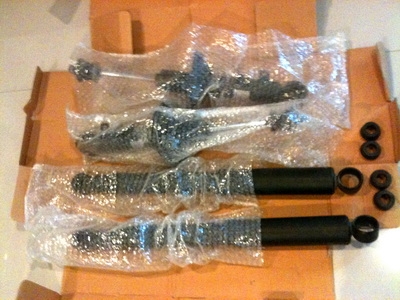 Toyota VIGO โช็ค 4 ต้น คู่หน้าคู่หลัง สภาพใหม่ ใส่ vigo ตัวปกติ