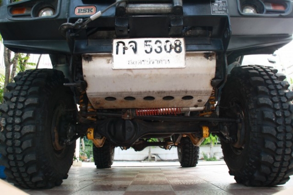 Toyota hilux hero 4x4   4 door  เครื่อง 14B  turbo รถหกล้อ  ช่วงล่าง prado LJ78