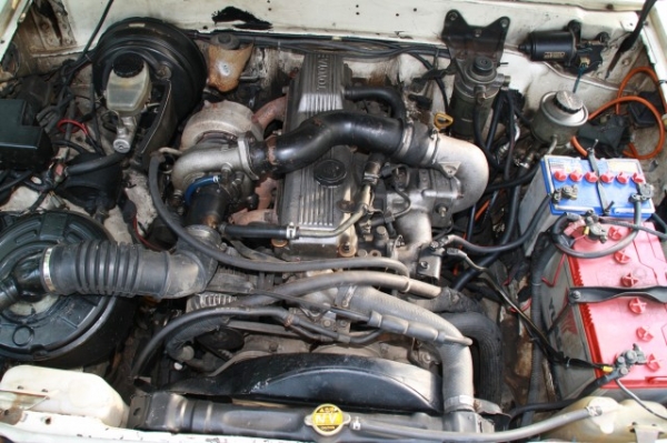 Toyota hilux hero 4x4   4 door  เครื่อง 14B  turbo รถหกล้อ  ช่วงล่าง prado LJ78