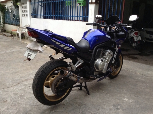 ลดกระหน่ำ ขาย(แลก-เทิร์น) fazer 1000.CC ปี2001ทะเบียนพร้อมโอน จัดไฟแนนได้ครับดาว80,000 เครื่องฟิิต240+ยังเหลือ ท่อแต่งโอเวอร์ลั่นทุ่ง ยางเต็มหน้าหลัง โซ่สเตอร์เต็ม สภาพพร้อมใช้ครับ