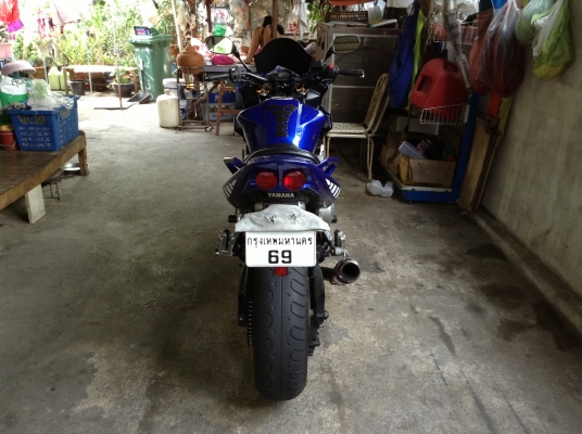 ลดกระหน่ำ ขาย(แลก-เทิร์น) fazer 1000.CC ปี2001ทะเบียนพร้อมโอน จัดไฟแนนได้ครับดาว80,000 เครื่องฟิิต240+ยังเหลือ ท่อแต่งโอเวอร์ลั่นทุ่ง ยางเต็มหน้าหลัง โซ่สเตอร์เต็ม สภาพพร้อมใช้ครับ