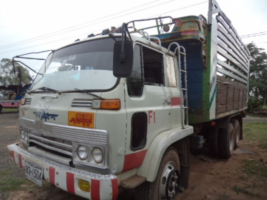 ขายรถ10ล้อดั้มJCM เครื่อง165แรง สภาพดีพร้อมใช้