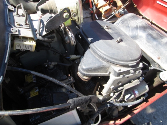 รหัส:13001173รถพรวนดินนั่งขับเครื่องยนต์เบนซิลGC05ขนาด11PS.สภาพสวยพร้อมโรตารี่สามารถถอดเข้าออกได้