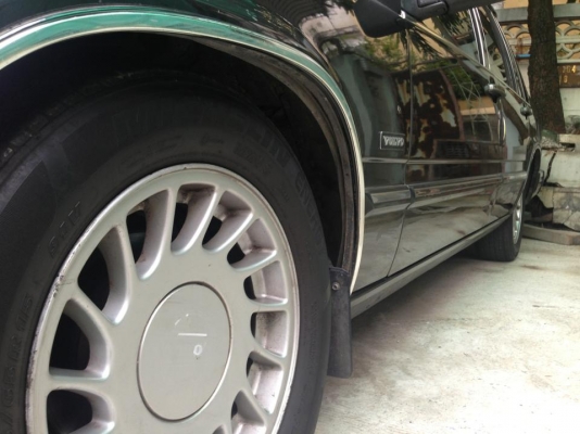 ขายหรือแลกรถตู้ VOLVO 760 gle เครื่อง1 j แก๊ส lpg ถังใหญ่ พวงมาลัยเพาเวอรเกียรออโต้