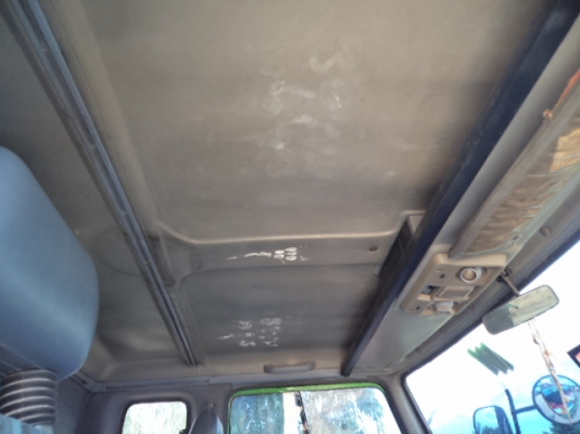 ขายรถ6ล้อดั้มอีซูซุร็อก เครื่อง195แรง สภาพสวยๆพร้อมใช้งานคับ