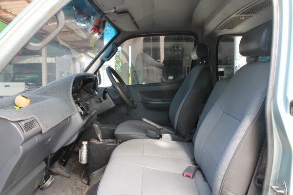 ขายรถตู้