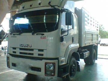 รถฮีโน่ 6 ล้อดั้ม 240 แรงม้า ปี 55 รถวิ่ง 4x,xxx กม.   สนใจติดต่อ 081 - 6079515