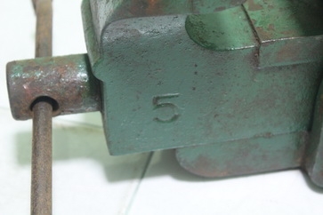 ปากกาจับชิ้นงาน เบอร์ 5 ยี่ห้อwinner สวยๆไม่มีแตกมีร้าว สภาพดีครับ