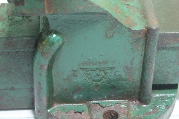 ปากกาจับชิ้นงาน เบอร์ 5 ยี่ห้อwinner สวยๆไม่มีแตกมีร้าว สภาพดีครับ