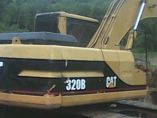 รถแบคโฮ CAT  320B    สนใจติดต่อ 081 - 6079515