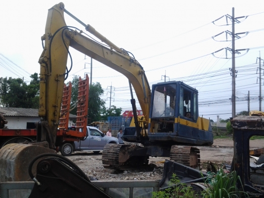 ขายแม็กโครKoMATSU PC 120.3 รถสวยพร้อมรายหัวแจะรถใช่งานดีมากปูมอามพิเศษ