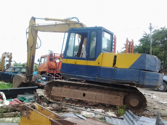 ขายแม็กโครKoMATSU PC 120.3 รถสวยพร้อมรายหัวแจะรถใช่งานดีมากปูมอามพิเศษ