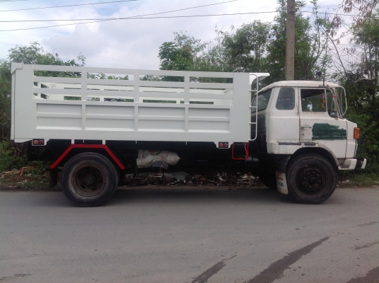 ขายรถ6ล้อดั้มHINO KR320 กระบอกดั้ม8ตันดั้มต่อใหม่ คัลซีสวย เครื่องดี ราคา685000บาทต่อรองได้นิดหน่อย