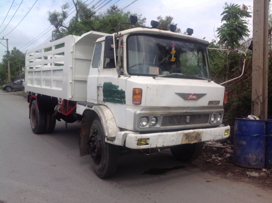ขายรถ6ล้อดั้มHINO KR320 กระบอกดั้ม8ตันดั้มต่อใหม่ คัลซีสวย เครื่องดี ราคา685000บาทต่อรองได้นิดหน่อย