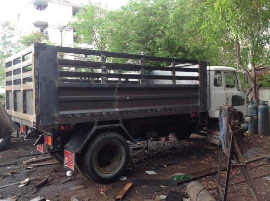 ขายรถ6ล้อดั้มHINO KR320 กระบอกดั้ม8ตันดั้มต่อใหม่ คัลซีสวย เครื่องดี ราคา685000บาทต่อรองได้นิดหน่อย