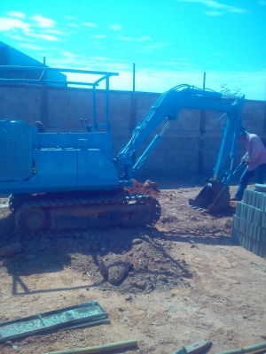 ขายรถแบ็คโฮว KOMATSU PC30 สภาพร้อมใช้งาน