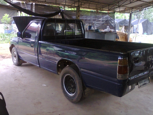 ขาย Isuzu ปี 39 เครื่องดี แชชซีสวย ภายในไม่โทรมครับ