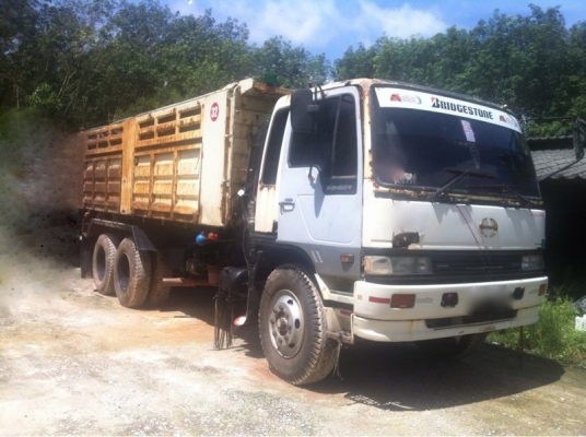 รถฮีโน่ 10 ล้อดั้ม FM3M 240 แรงม้า  สนใจติดต่อ 081 - 6079515