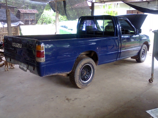 ขาย Isuzu ปี 39 เครื่องดี แชชซีสวย ภายในไม่โทรมครับ