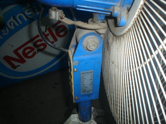 ลดให้ใจถึงๆๆพัดลมใหญ่  สภาพใหม่  ใช้ได้  ขายถูกๆๆ1900บาท