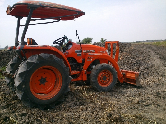 ขาย คูโบต้า 3608 สภาพดีพร้อมใช้ รถใช้งานน้อย  ครับ