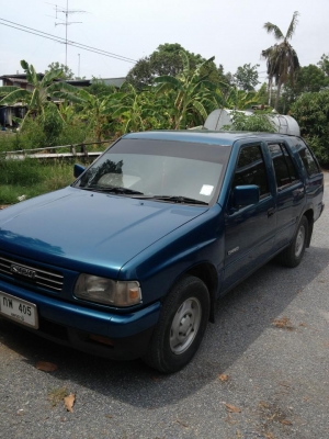 ขายรถอีซุซุมังกร 4 ประตู 7 ที่นั่ง สภาพดี