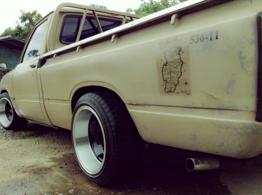 ขายด่วนราคาต่อลองได้ กระบะเก่า แต่ง คลาสสิค toyota rn 30 (ม้ากระโดด) ขายด่วนราคาต่อลองได้ กระบะเก่า แต่ง คลาสสิค toyota rn 30 (ม้ากระโดด)