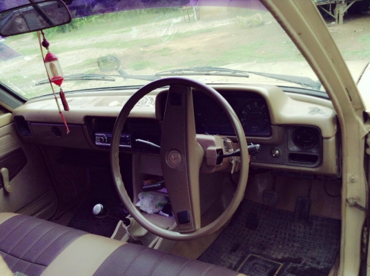 ขายด่วนราคาต่อลองได้ กระบะเก่า แต่ง คลาสสิค toyota rn 30 (ม้ากระโดด) ขายด่วนราคาต่อลองได้ กระบะเก่า แต่ง คลาสสิค toyota rn 30 (ม้ากระโดด)