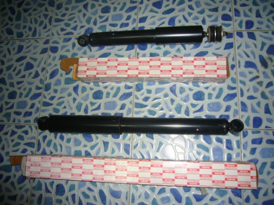 ขายโช๊คอัพ ของ ISUZU Hilander เครื่อง3000