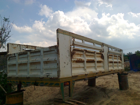 ขายกระบะสิบล้อ