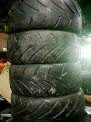 ยางSOFT 215 45 17 ใหม่ 1ชุด 8000