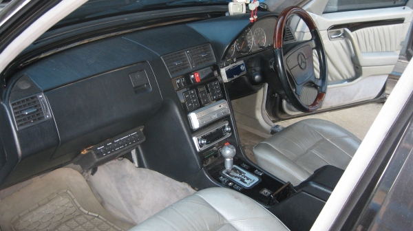 BENZ w202 คันเดียวครบ ซันรูฟ เครื่องเจโบ ชุดแต่งบาบัส ของแต่งเพียบ