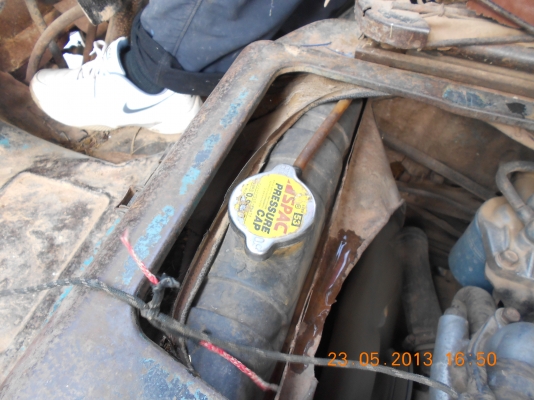 ขายรถบรรทุก ISUZU 4 ล้อใหญ่ แซสซีสวยมาก