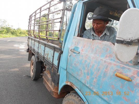 ขายรถบรรทุก ISUZU 4 ล้อใหญ่ แซสซีสวยมาก