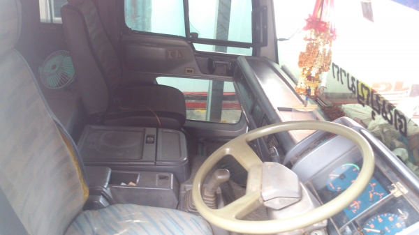 ขาย 10 ล้อ HINO KT925 เครื่อง 168 แรงม้า หัวสิงห์ไฮเทค