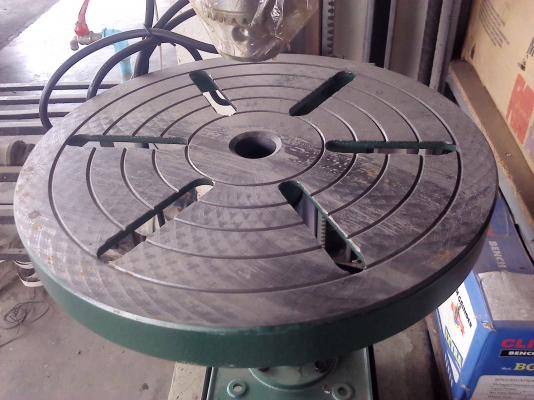 สว่านแท่นตัวใหญ่สูง 100 cm.จับดอกส่วานได้ถึง 13 มม.มีปากกาจับงานแถมให้