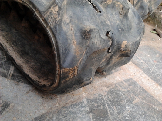 ขายแทร๊คยาง