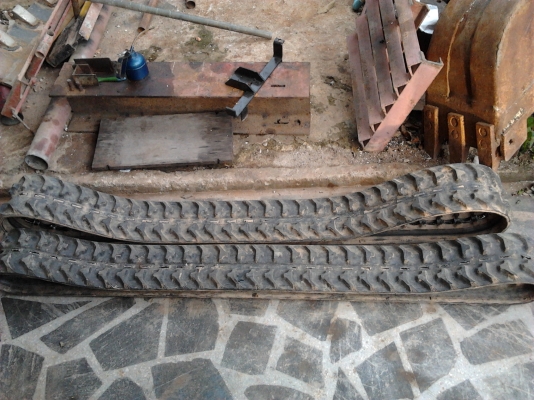 ขายแทร๊คยาง