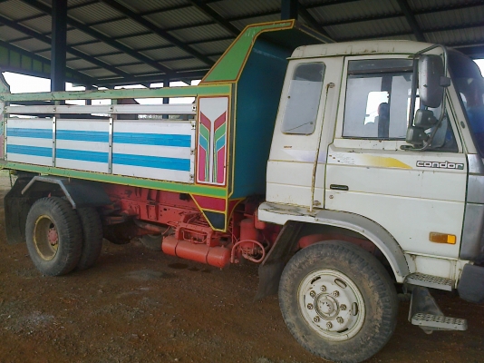 (รถสวยได้ใจ)6ล้อดั้มNISSAN UD 180แรง CPA87G (CW180) สวยจัด คัสซี เครื่อง เกียร์ เก๋ง เดิม